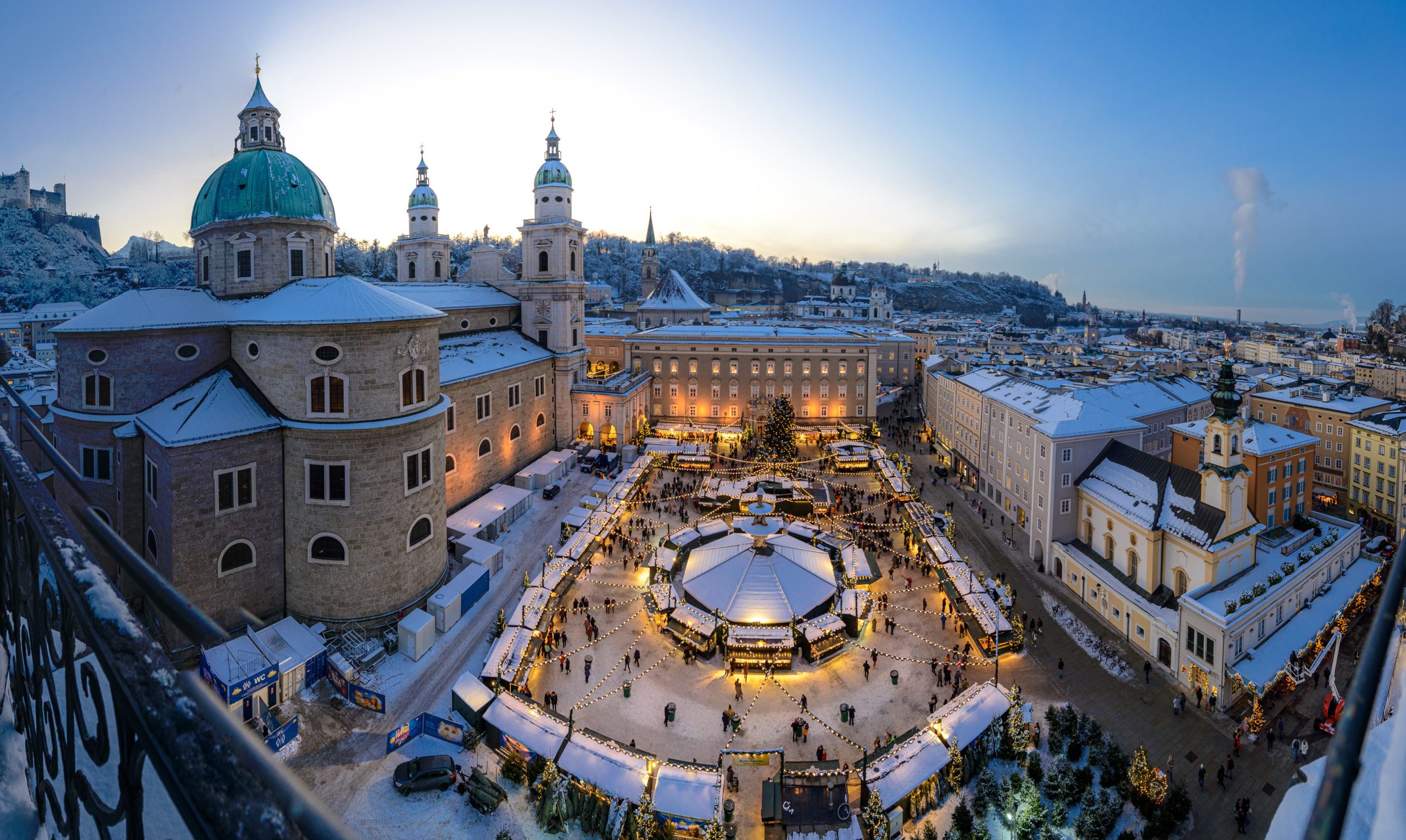 Pictures of the 'Christkindlmarkt' in Salzburg
