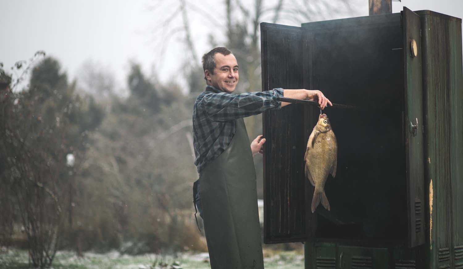 Magazin Eugendorf 01/23, Wallersee, Räuchern, Fischen, Fisch, Fischfang, Regional, Christoph Kapeller